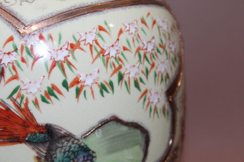 Japoński wazon z pokrywką Satsuma