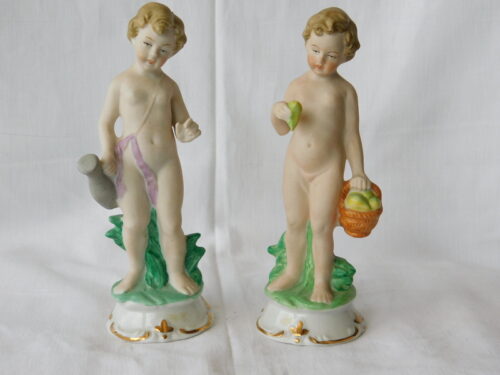 figurki 2 dziewczynki z owocami i dzbanem nr 1490