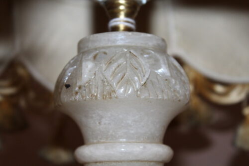 Lampa z alabastru