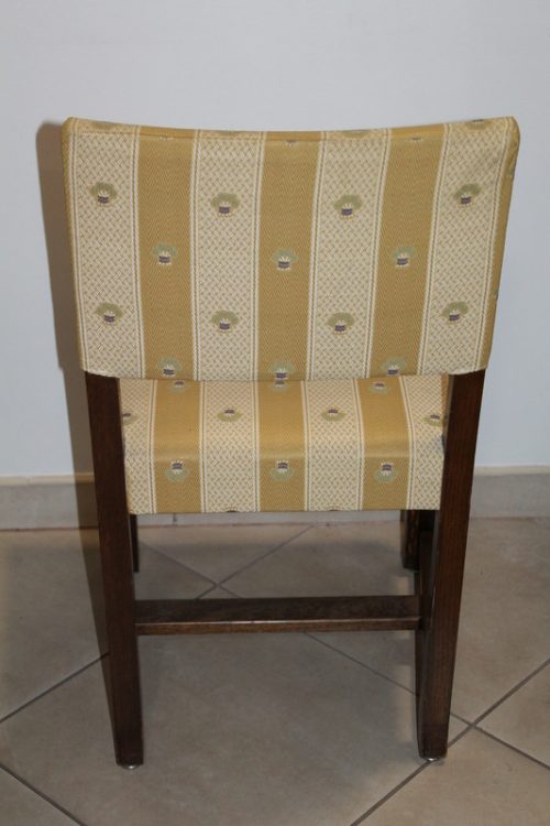 Dębowe krzesło