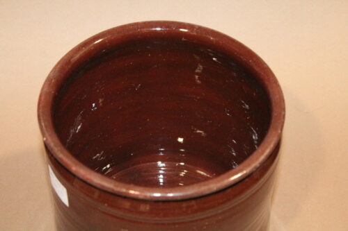 Brązowa donica ceramiczna