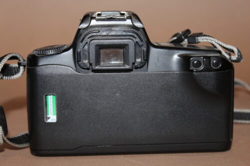 Aparat Canon EOS 1000F 