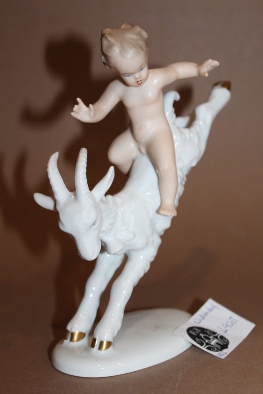 Figurka chłopiec z kozą Wallendorf