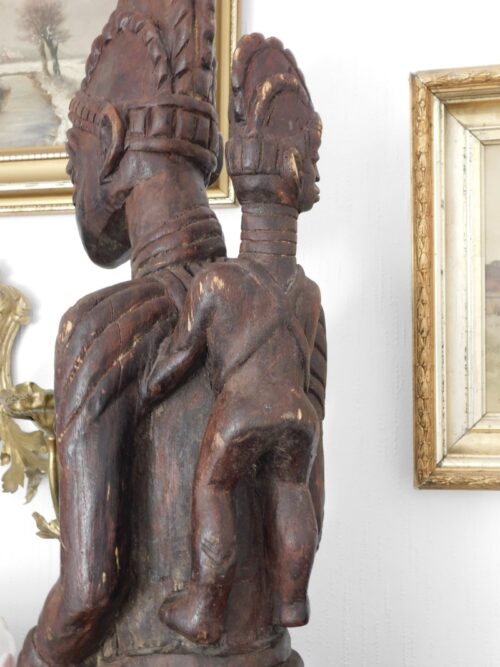 Stara figura, posąg, rzeźba, bogini płodności z Afryki