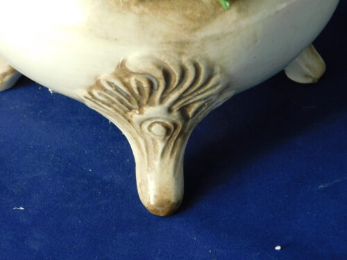 Dzbanek porcelanowy z pokrywka Bassano Włochy